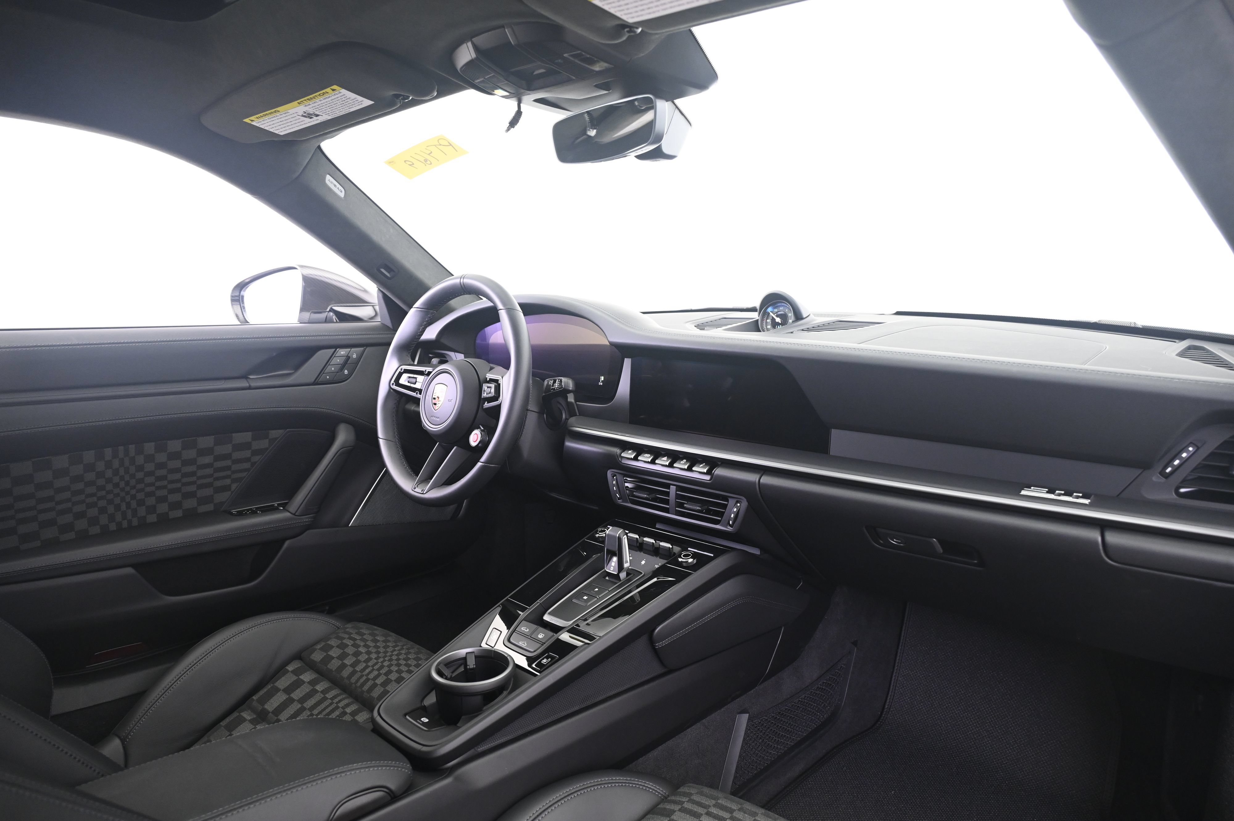 Certified 2026 Porsche 911 Carrera 4 GTS AWD/4WD image 18