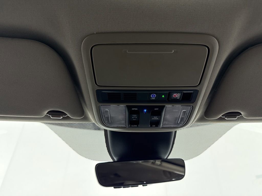 Used 2022 Honda Odyssey Touring image 31