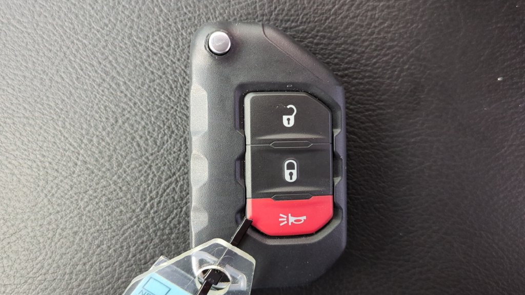 Used 2026 Jeep Wrangler Sport AWD/4WD image 22