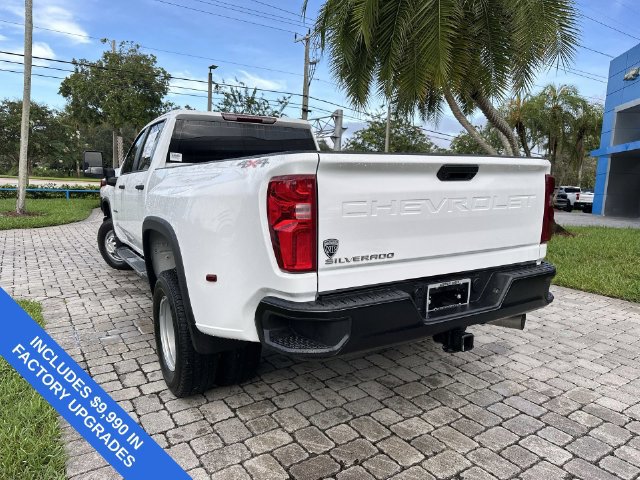 Used 2026 Chevrolet Silverado 3500 W/T AWD/4WD image 12