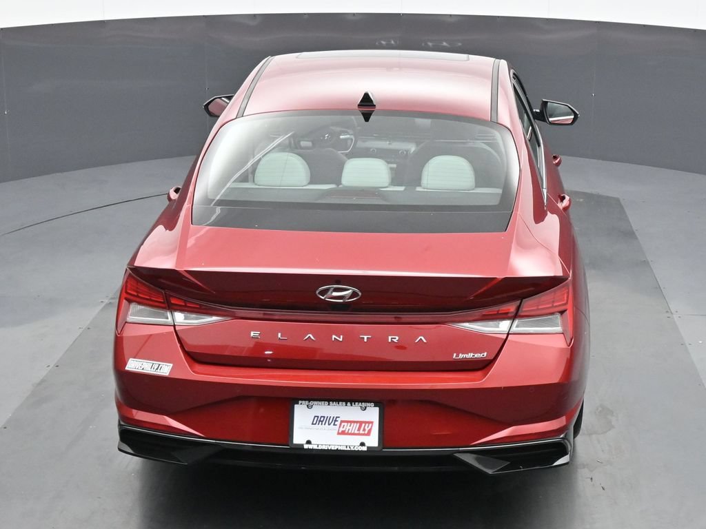 Used 2023 Hyundai Elantra Limited FWD image 21