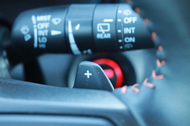 Certified 2025 Honda CR-V Sport-L image 26