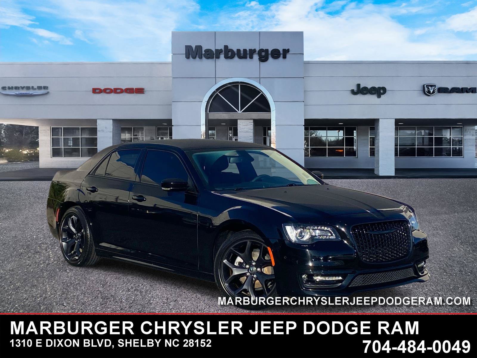 Used 2022 Chrysler 300 Touring L w/ Comfort Group