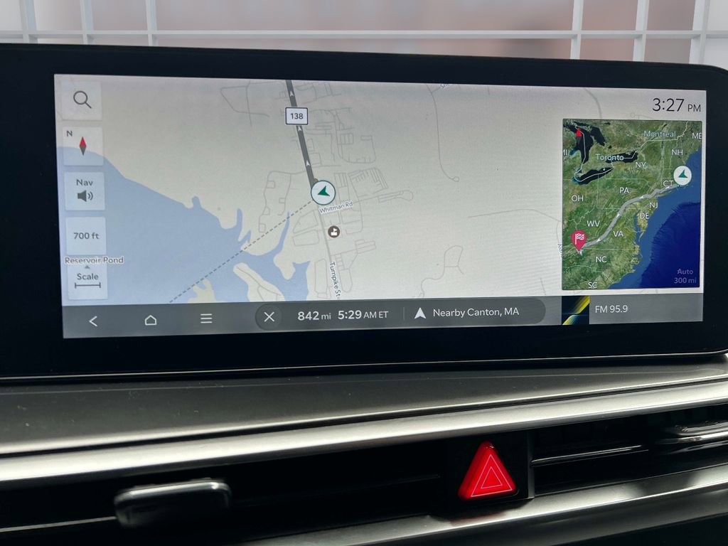 Used 2024 Kia Sorento S image 30