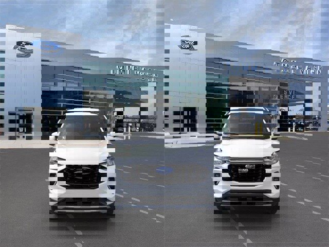 New 2023 Ford Escape SE image 6