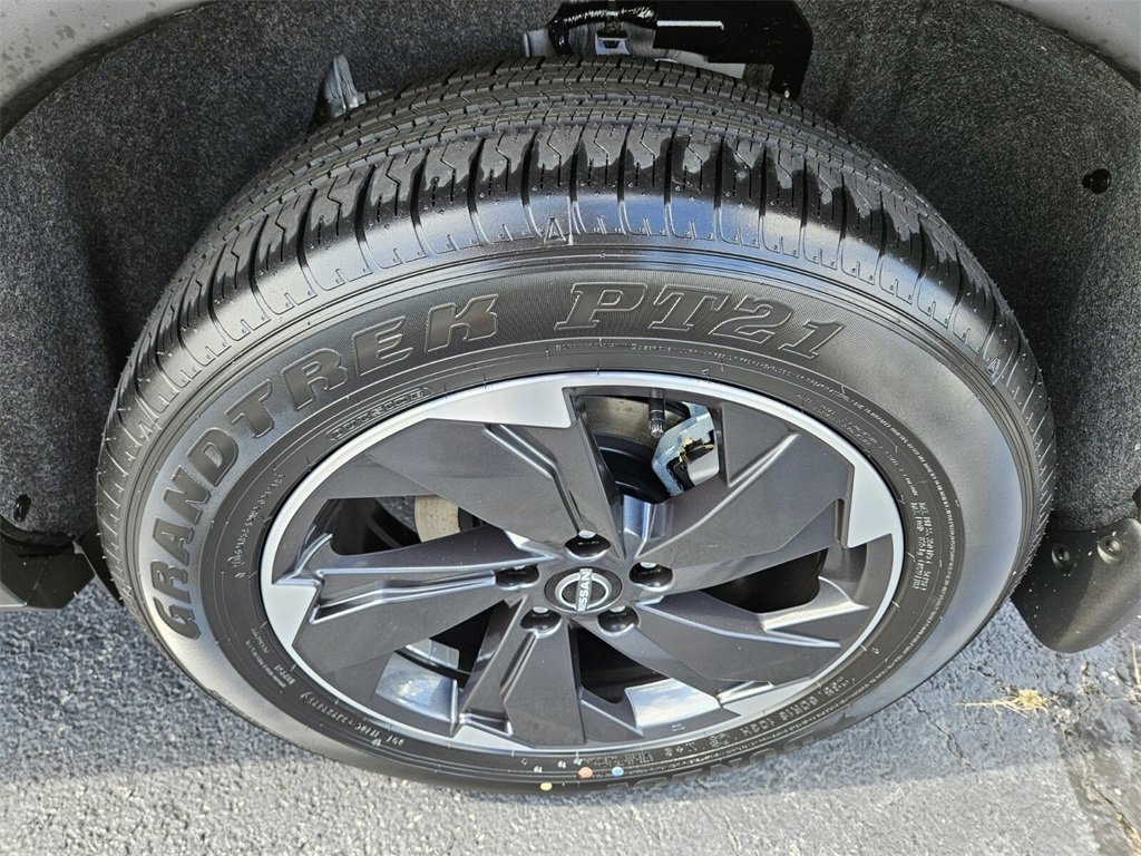 New 2026 Nissan Rogue SV image 8