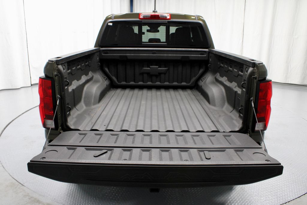 Used 2025 Chevrolet Colorado Trail Boss AWD/4WD image 16