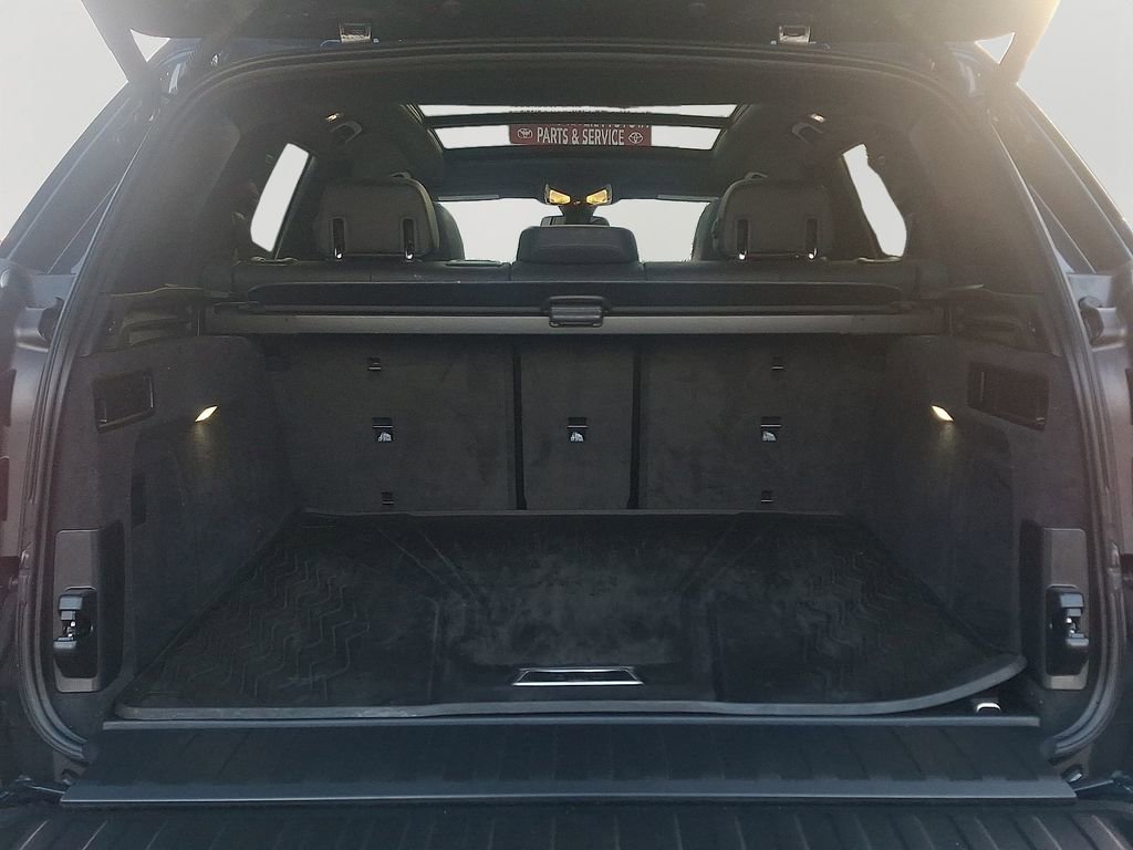Certified 2022 BMW X5 xDrive40i w/ M Sport Package image 29