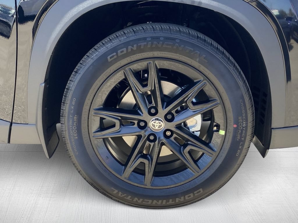 Used 2026 Toyota Grand Highlander AWD image 14