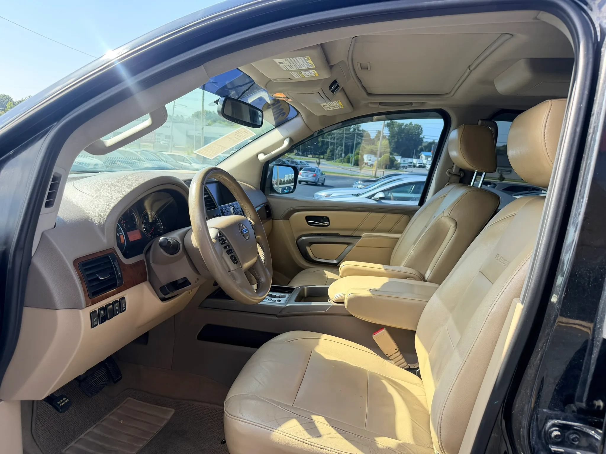 Used 2015 Nissan Armada Platinum w/ 2nd Row Captain Seat Package AWD/4WD image 22
