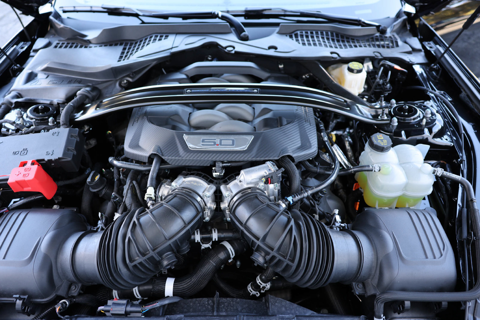 Used 2025 Ford Mustang Dark Horse w/ Dark Horse Handlin Package RWD image 33