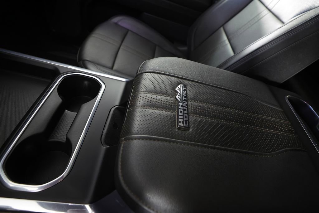 Used 2024 Chevrolet Silverado 3500 High Country w/ High Country Premium Package AWD/4WD image 44