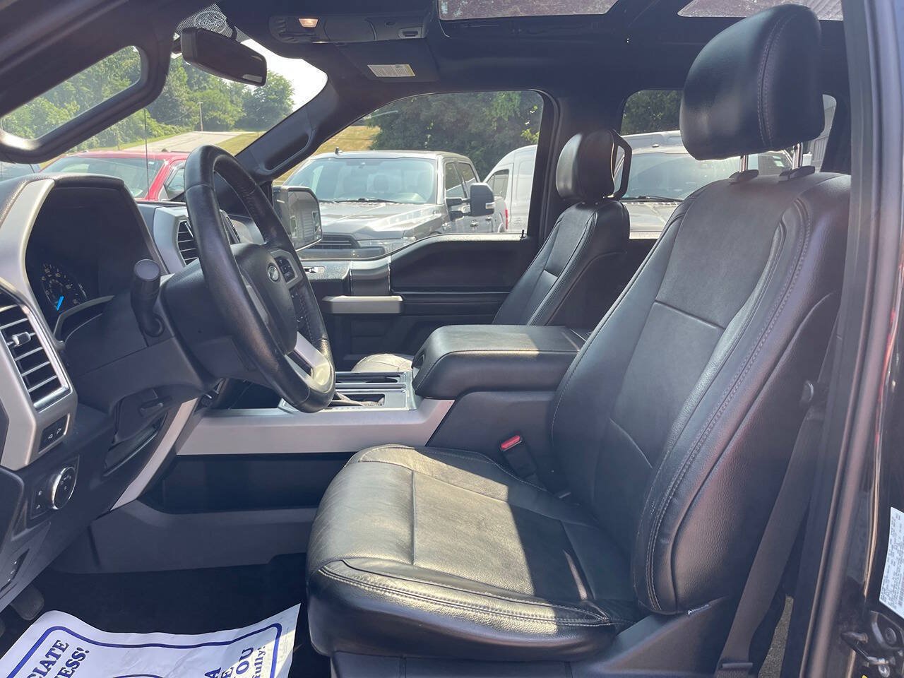 Used 2015 Ford F150 Lariat AWD/4WD image 17