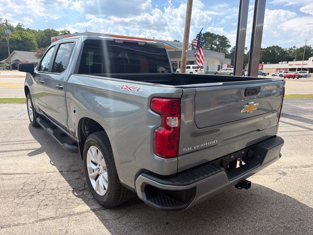 New 2026 Chevrolet Silverado 1500 Custom AWD/4WD image 7