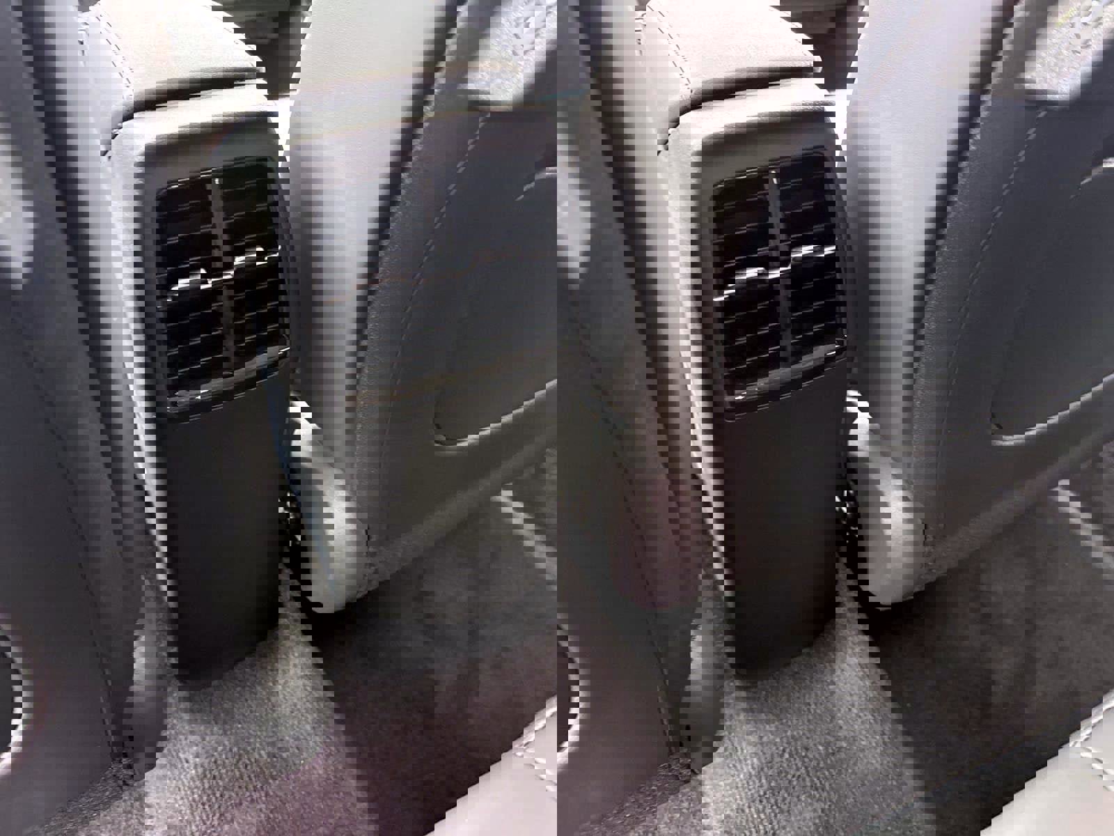 New 2025 Kia Niro SX image 13