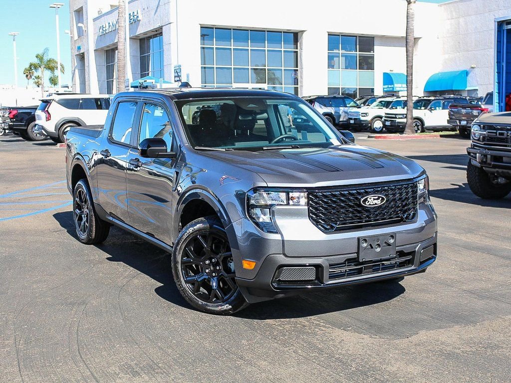 New 2025 Ford Maverick XLT w/ XLT Luxury Package image 1