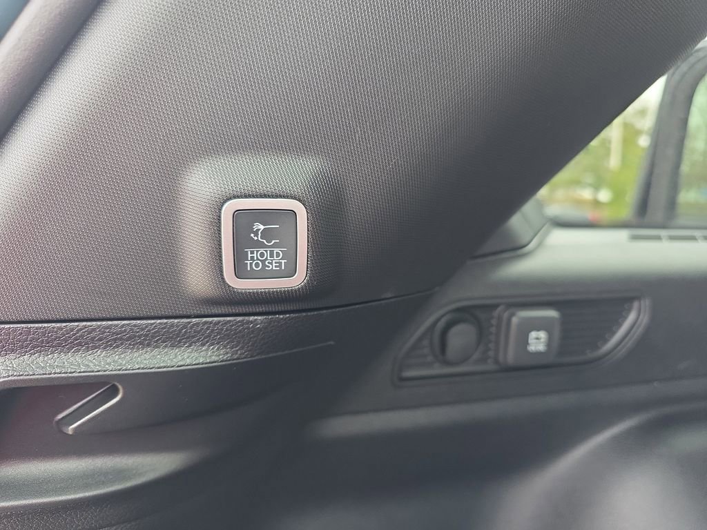 New 2026 Jeep Grand Cherokee Altitude AWD/4WD image 13