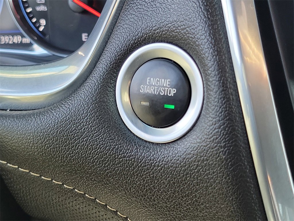 Certified 2022 Chevrolet Traverse Premier w/ Redline Edition image 12