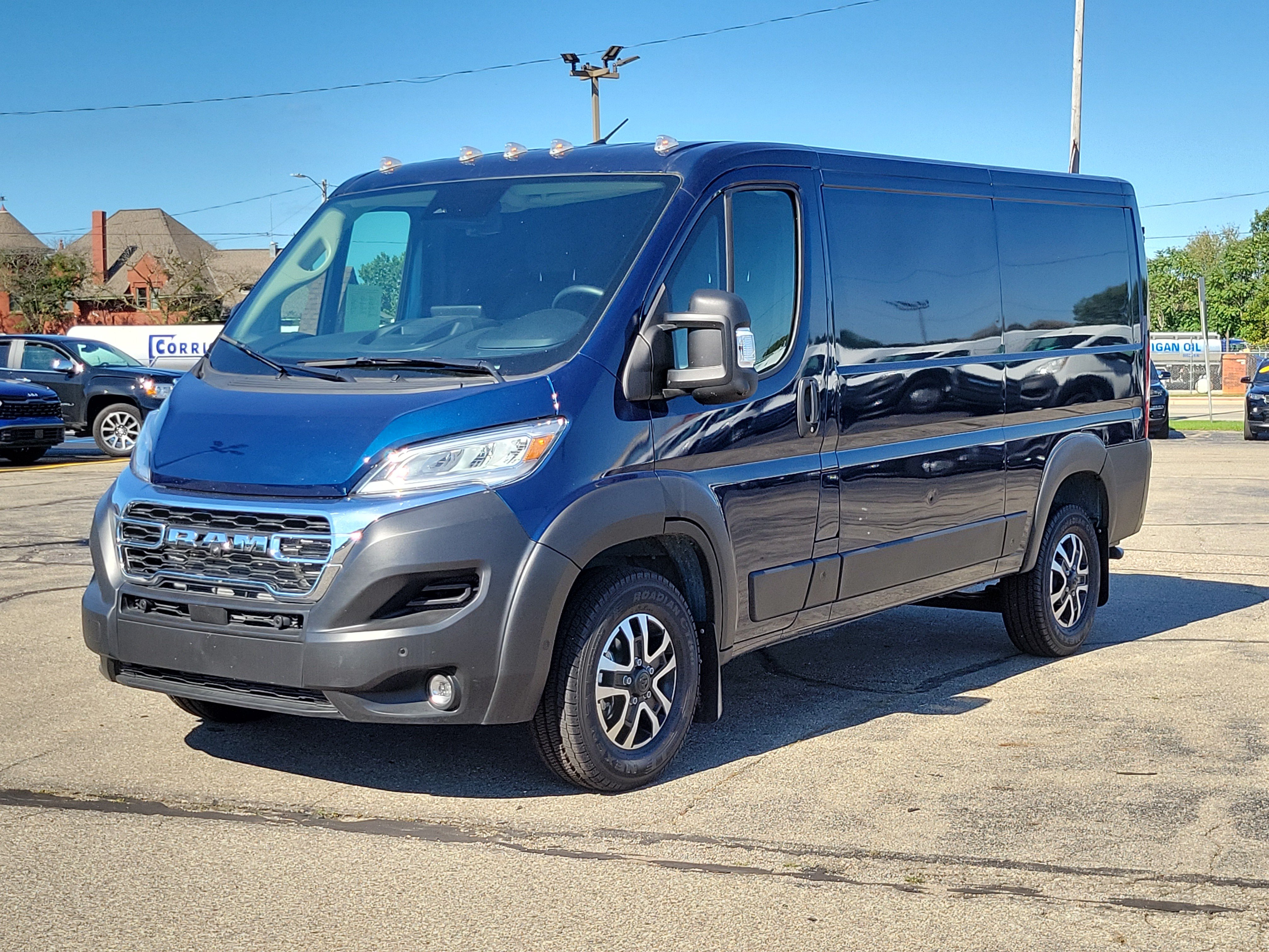 Used 2025 RAM ProMaster 1500 w/ Quick Order Package 22H SLT+ FWD image 2