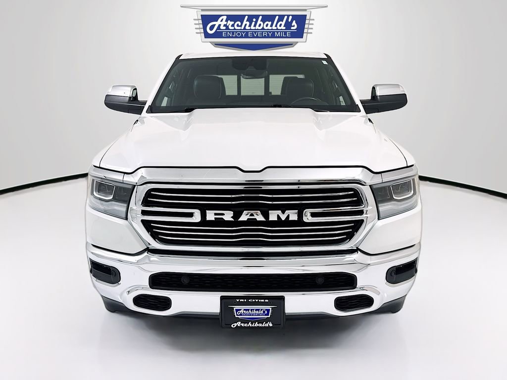Used 2023 RAM 1500 Laramie AWD/4WD image 2