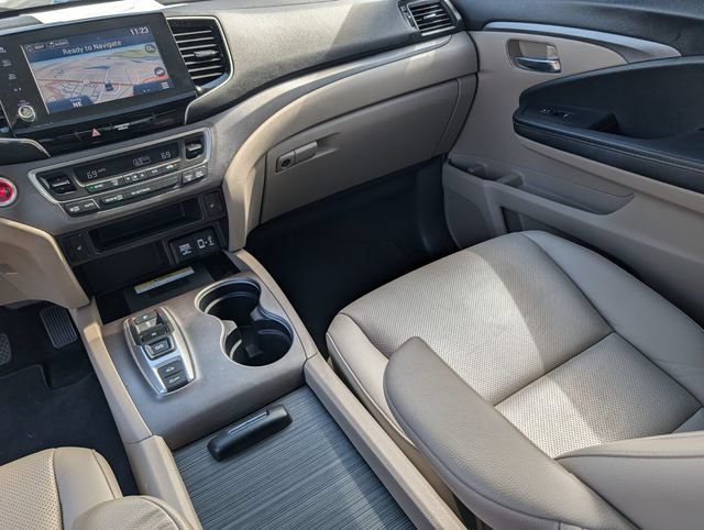 Used 2023 Honda Ridgeline RTL-E image 16