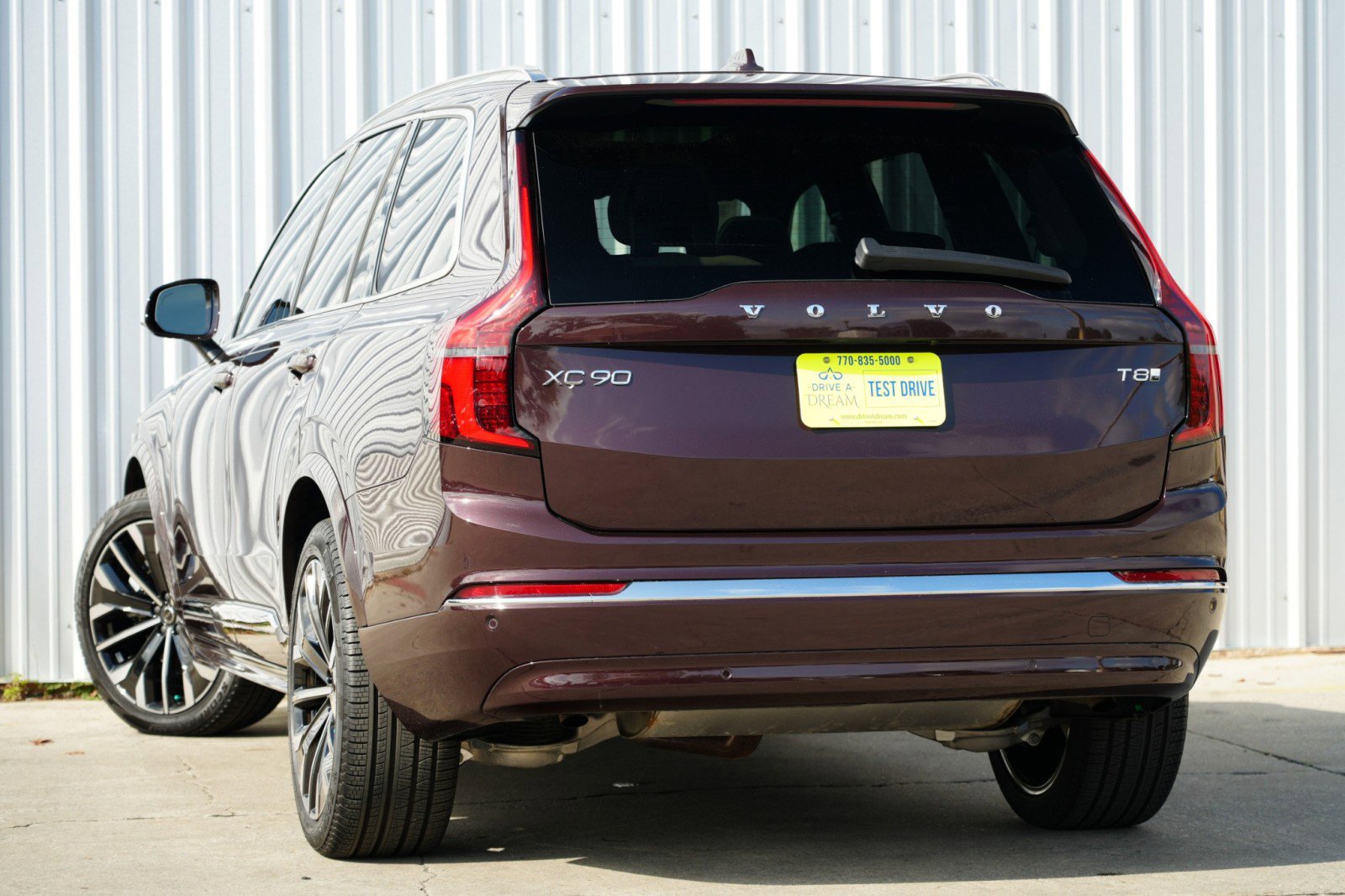Used 2025 Volvo XC90 T8 Ultra image 6