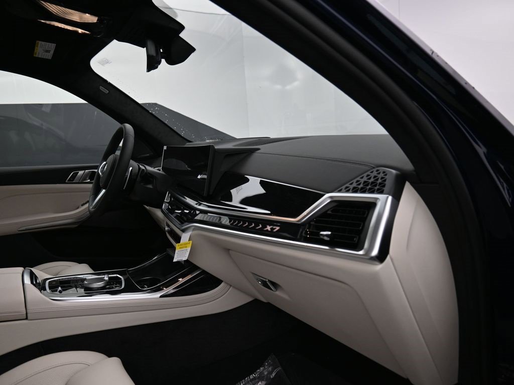 New 2026 BMW X7 xDrive40i w/ M Sport Package image 23