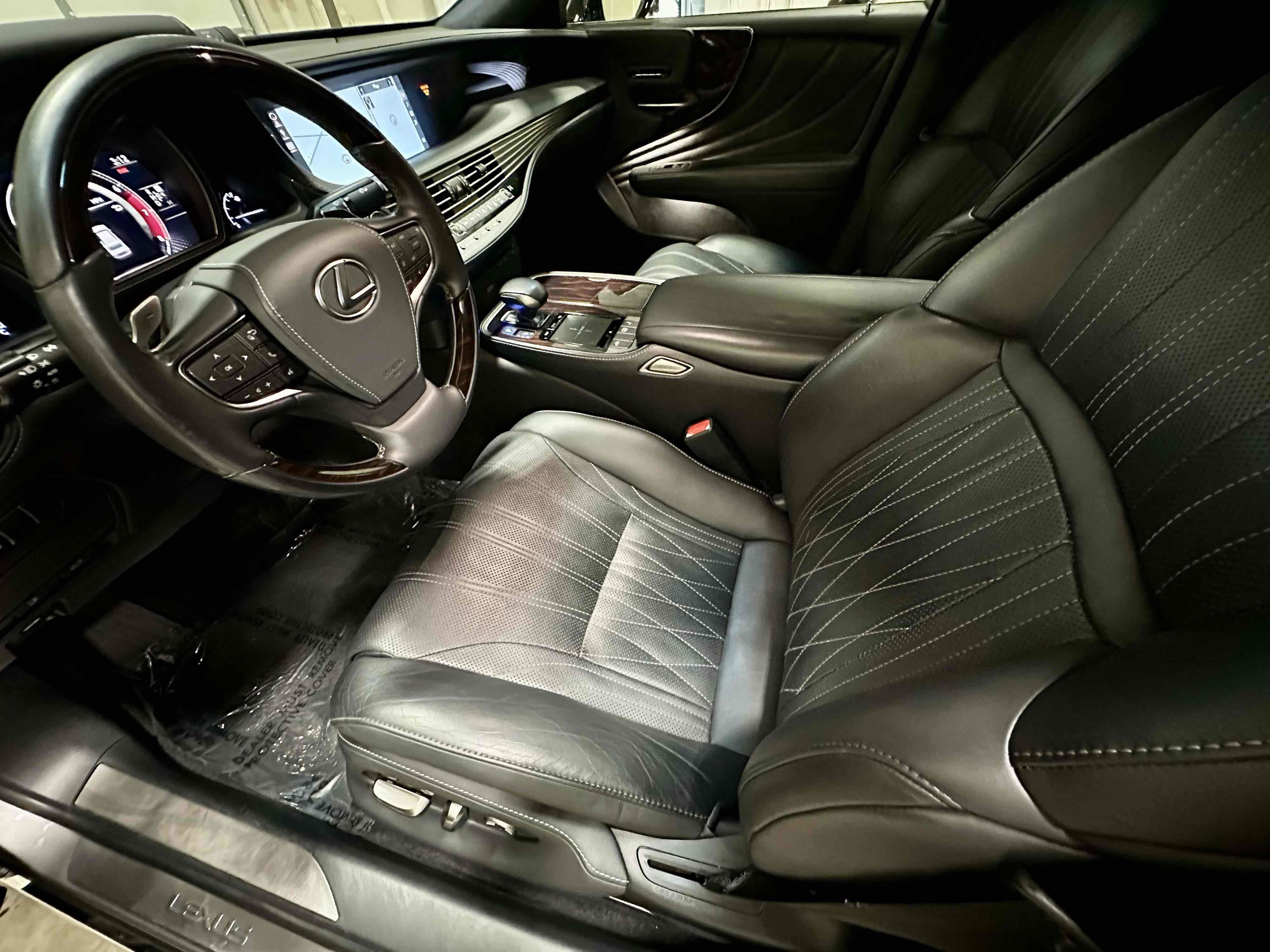 Used 2018 Lexus LS 500 Luxury w/ Luxury Package image 29