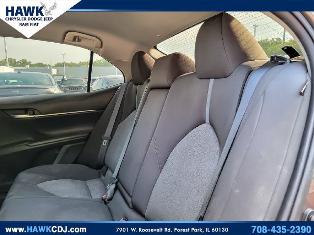 Used 2021 Toyota Camry LE FWD image 10