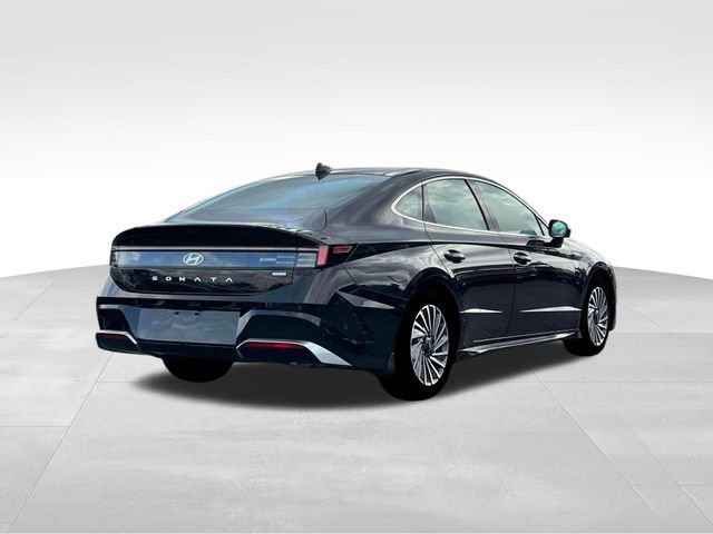 New 2025 Hyundai Sonata Limited image 7