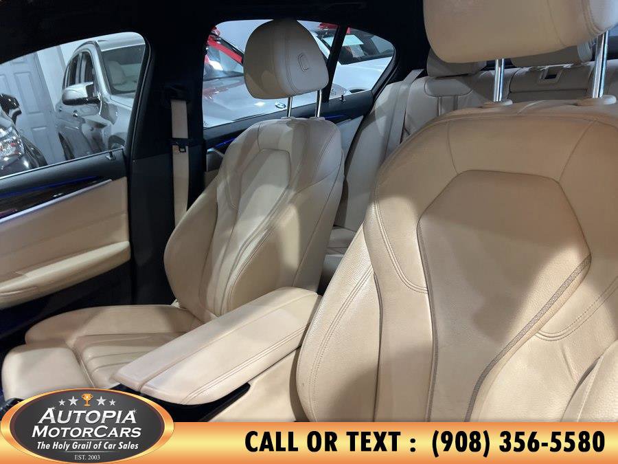 Used 2018 BMW 530e xDrive image 9