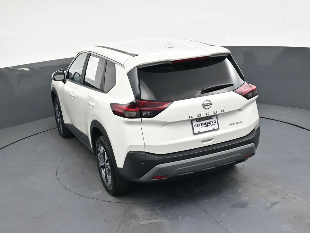 Used 2023 Nissan Rogue SV image 29