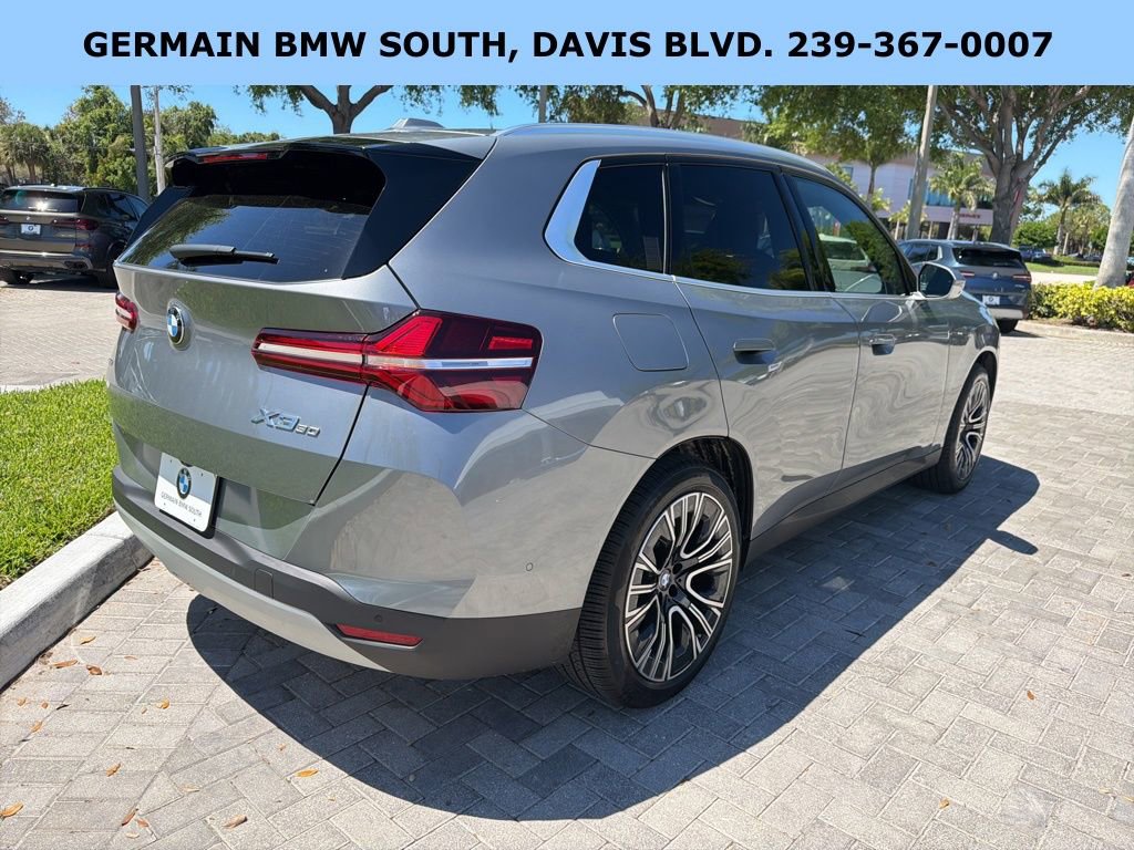 Certified 2025 BMW X3 xDrive30i w/ Premium Package image 9