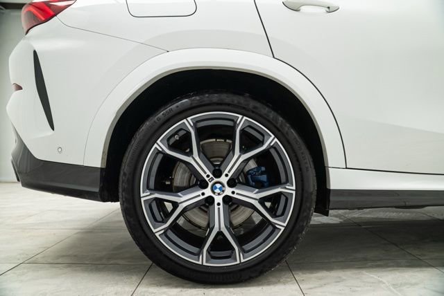 Used 2026 BMW X6 M60i image 33