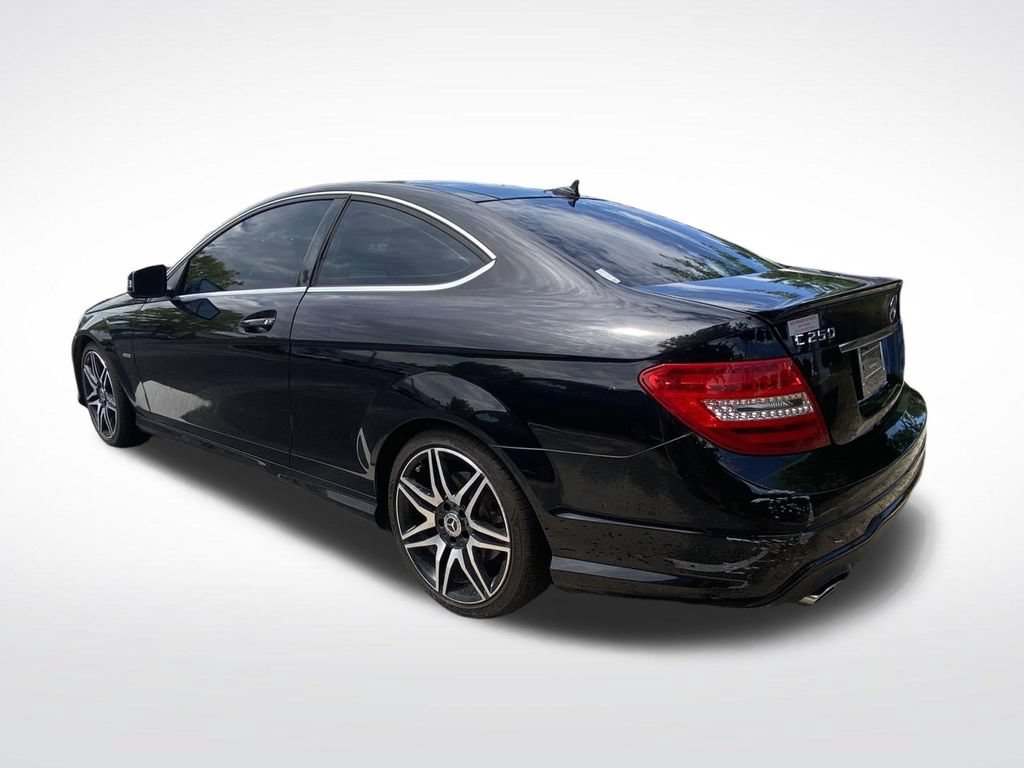 Used 2014 Mercedes-Benz C 250 Coupe image 4