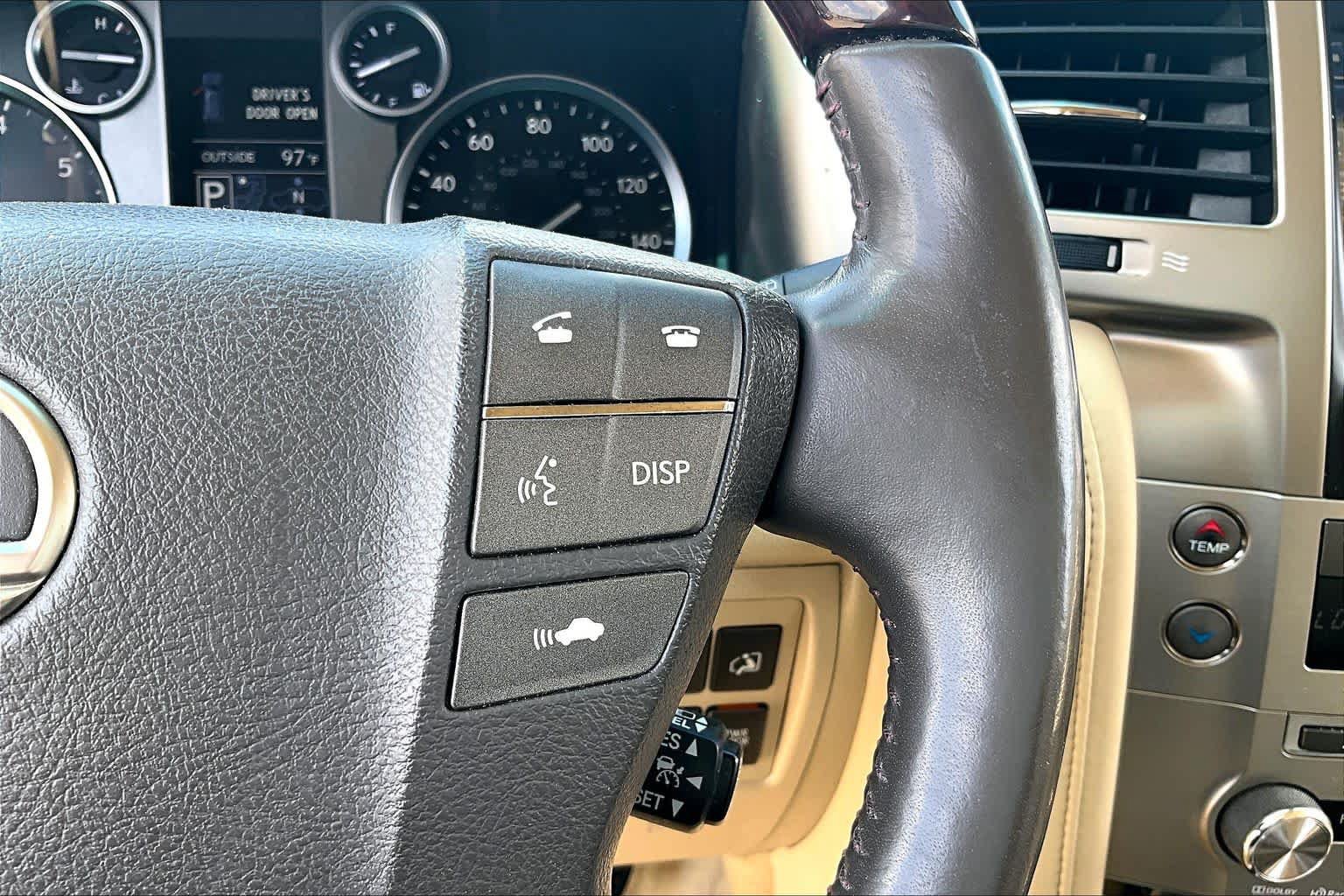 Used 2014 Lexus LX 570 4WD image 22