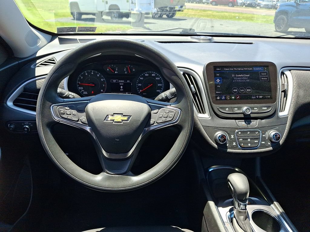 Used 2024 Chevrolet Malibu LT FWD image 12