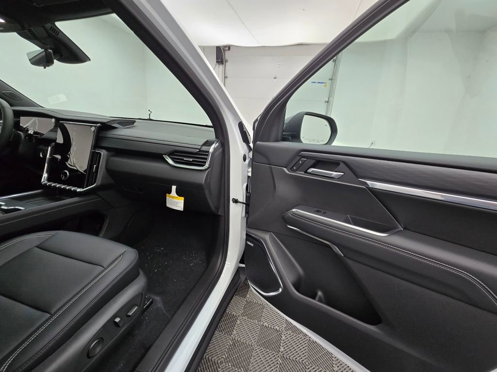 New 2026 GMC Acadia Elevation w/ Black Edition image 38