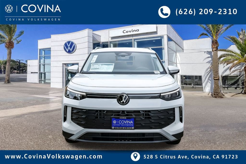 New 2026 Volkswagen Tiguan SE image 2