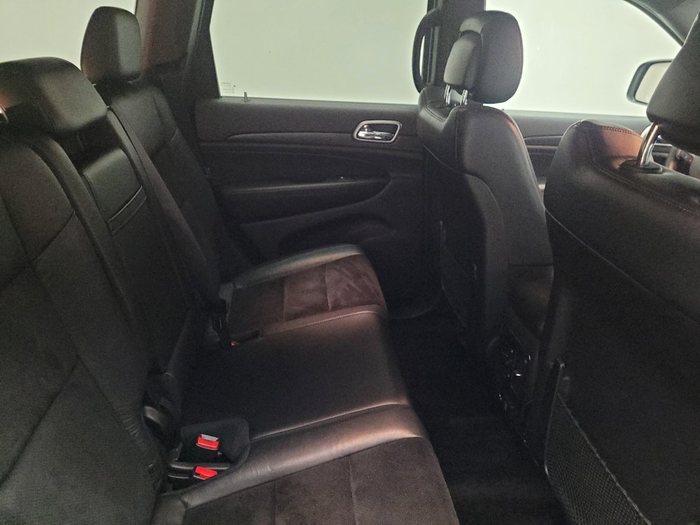 Used 2018 Jeep Grand Cherokee Altitude AWD/4WD image 19