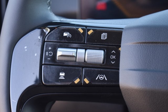 New 2026 Kia Sorento LX FWD image 23