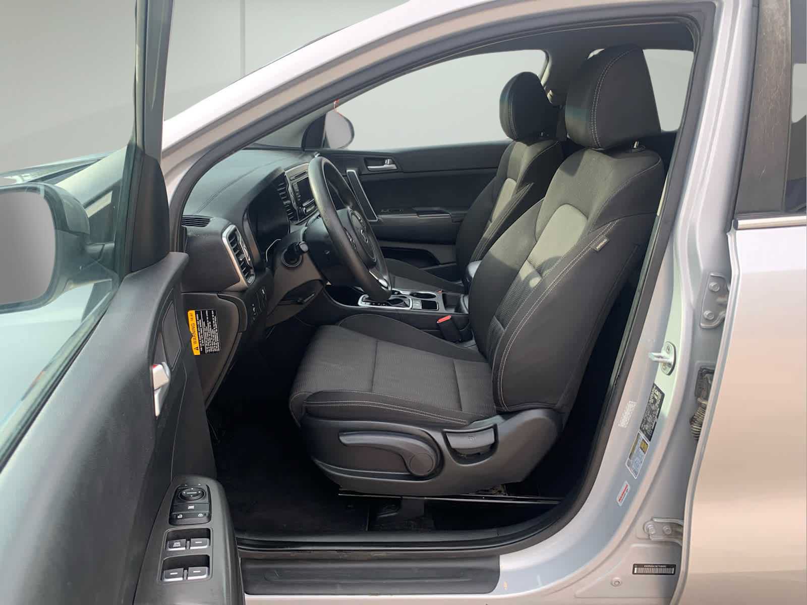 Used 2019 Kia Sportage LX FWD image 10