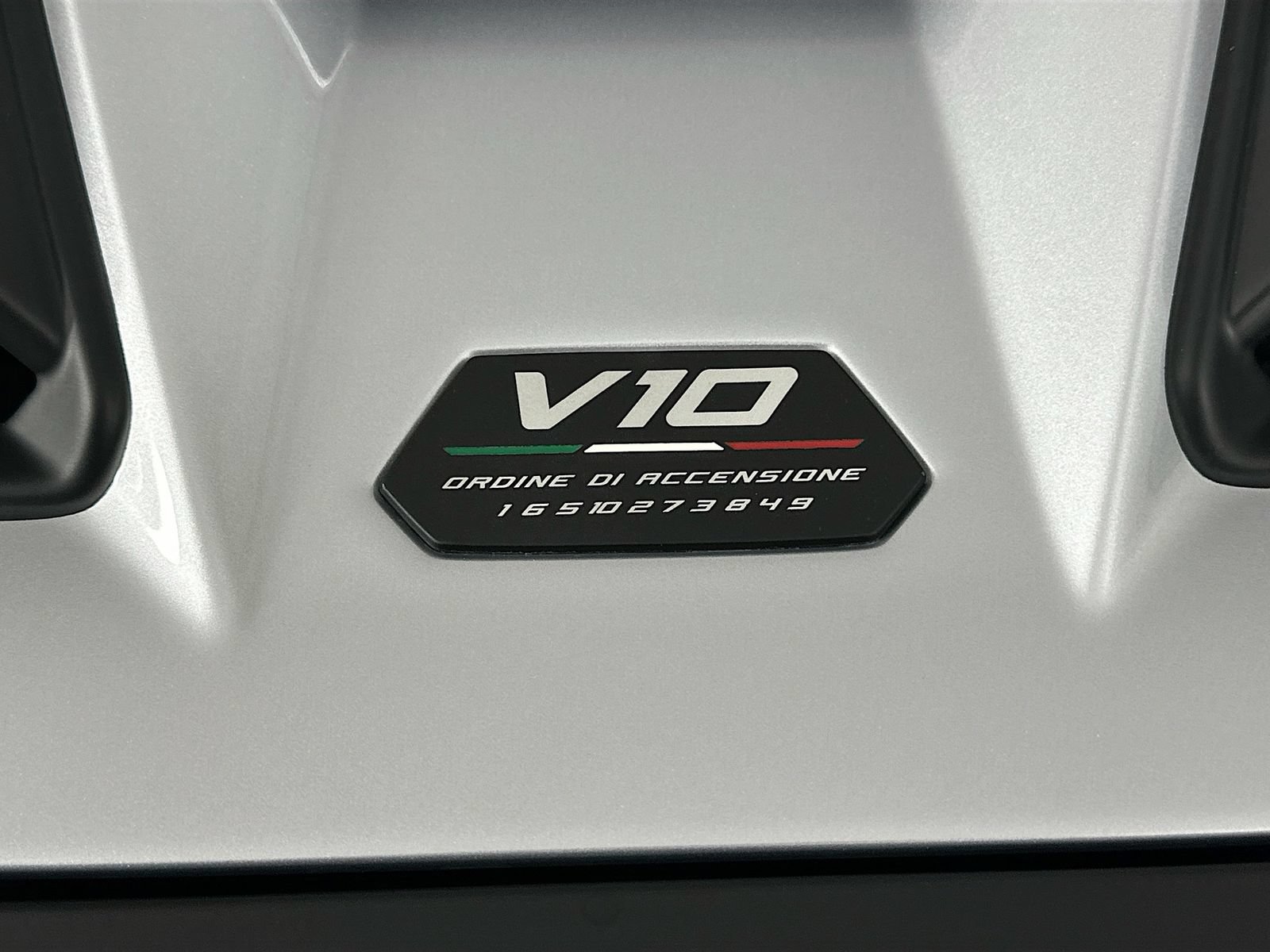 Used 2024 Lamborghini Huracan Tecnica RWD image 57