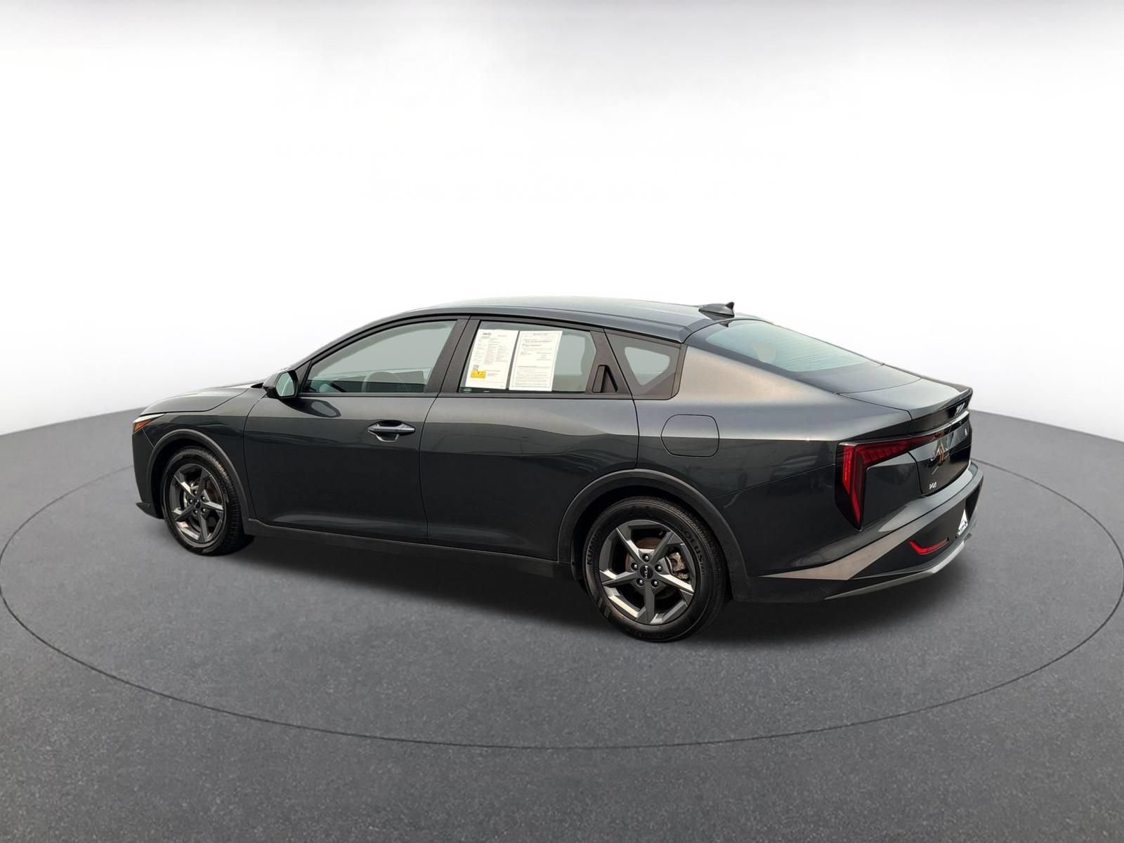 Used 2025 Kia K4 FWD image 11