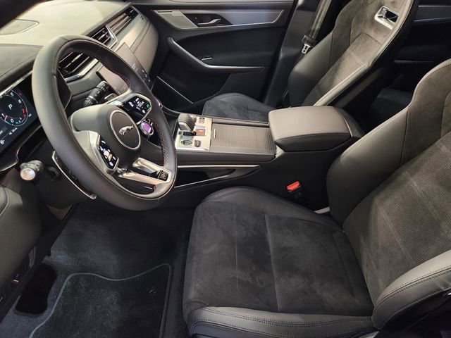 New 2026 Jaguar F-PACE SVR image 14