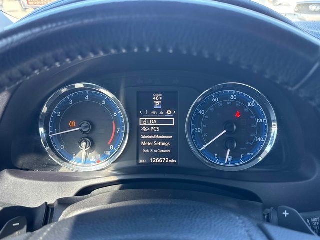 Used 2017 Toyota Corolla SE image 32