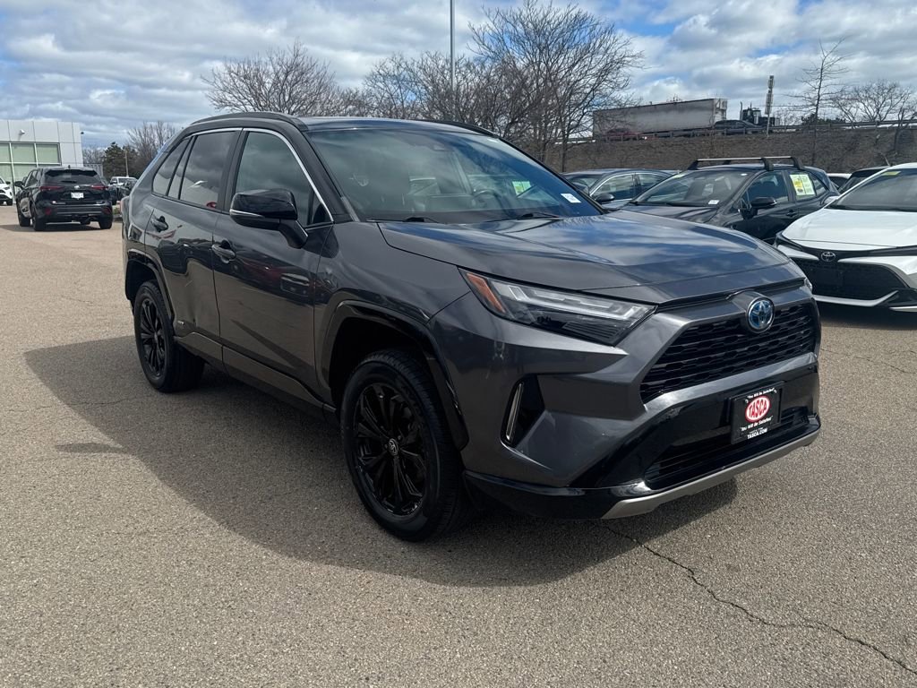 Used 2022 Toyota RAV4 XSE w/ XSE Grade Weather Package image 10