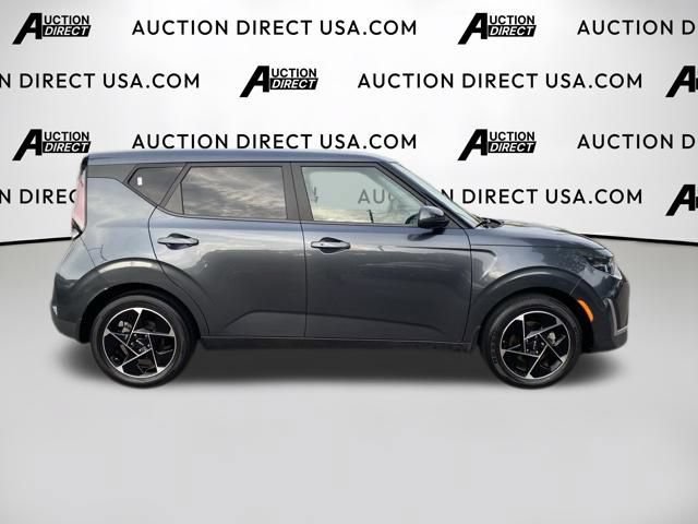 Used 2023 Kia Soul EX FWD image 24