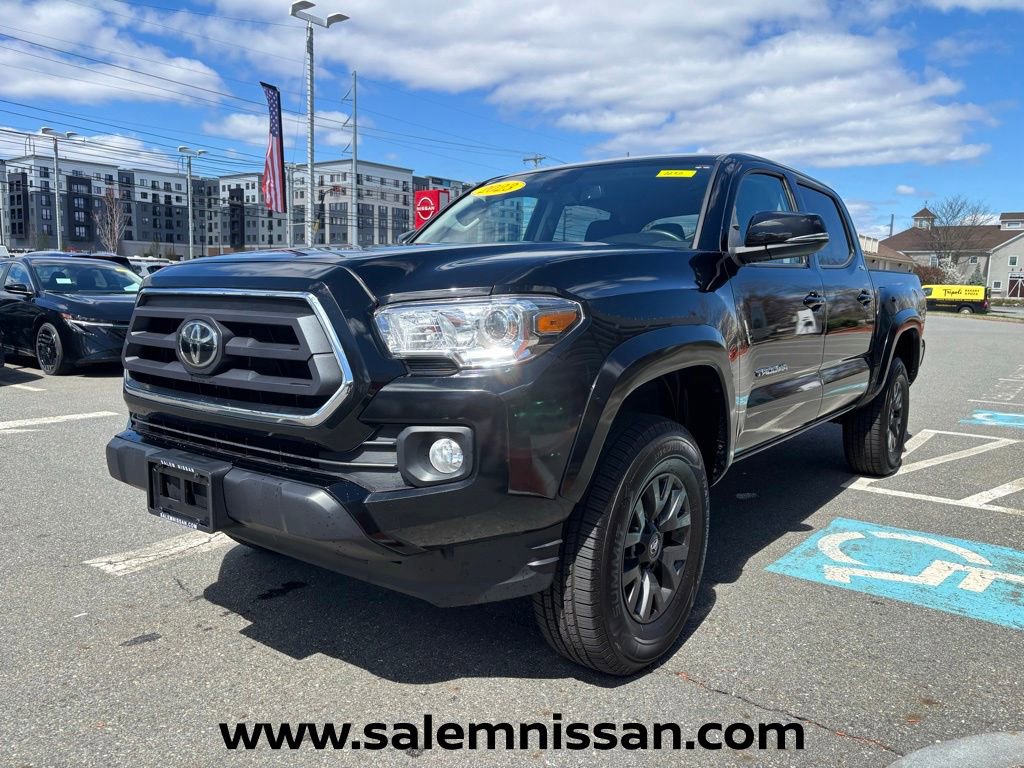 Used 2023 Toyota Tacoma SR5 w/ Technology Package AWD/4WD image 3
