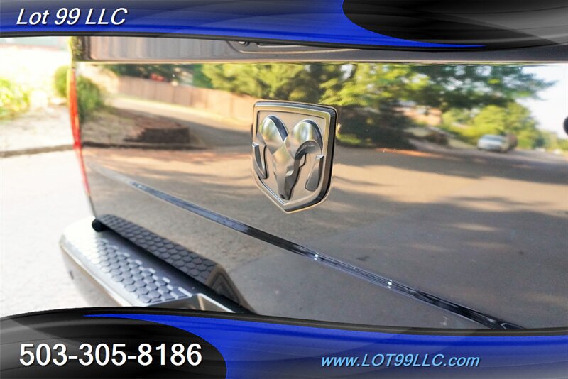 Used 2014 RAM 2500 Laramie w/ Black Appearance Group AWD/4WD image 32